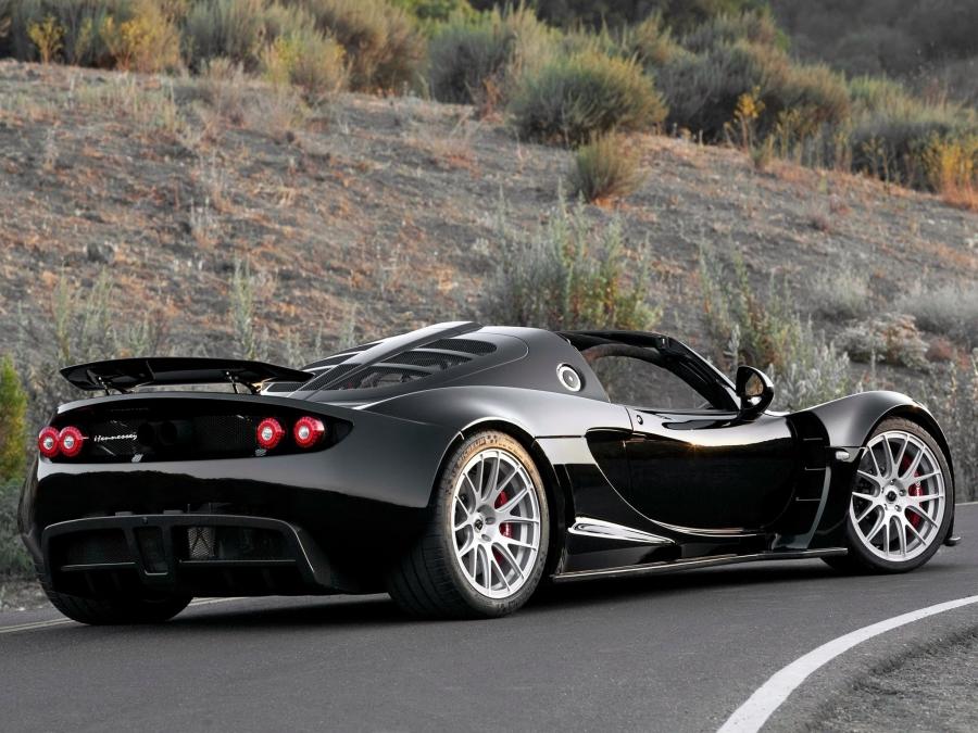  Hennessey Venom GT Spyder 2013 года  (фото 5 из 17)